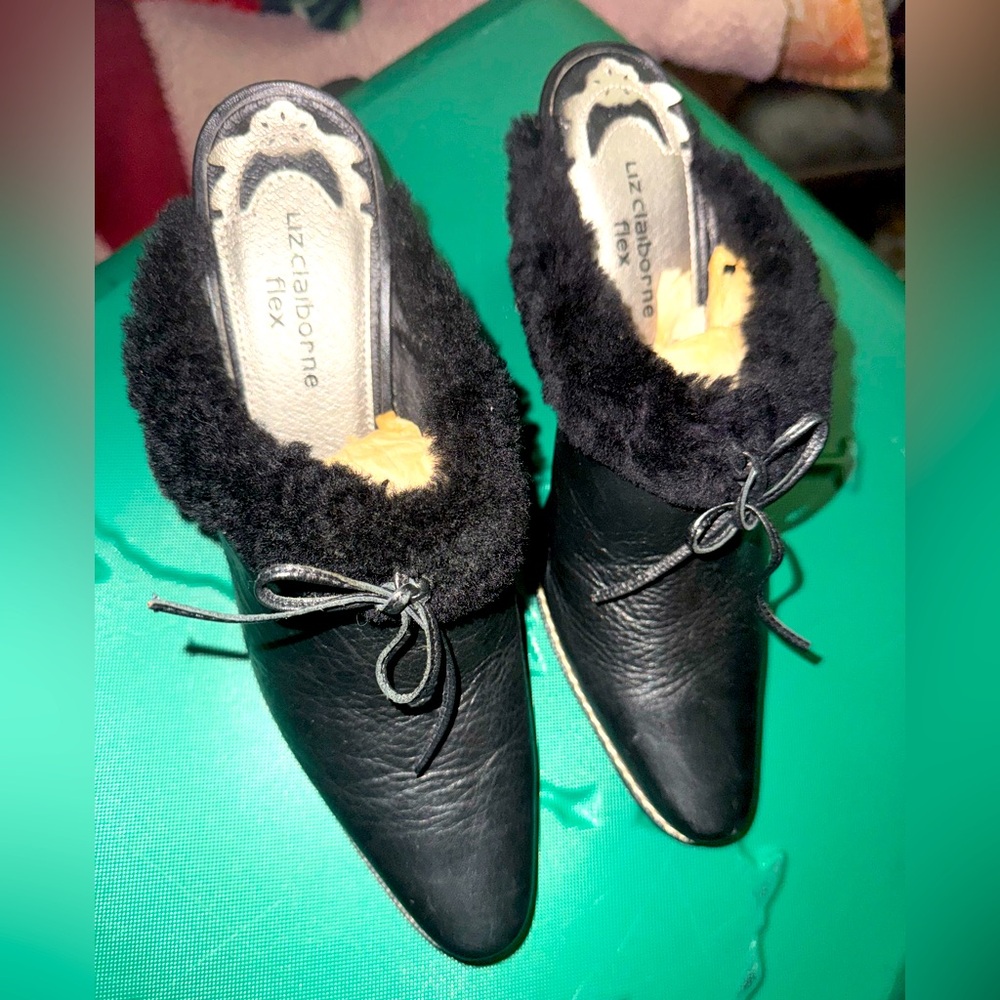 Liz claiborne mule